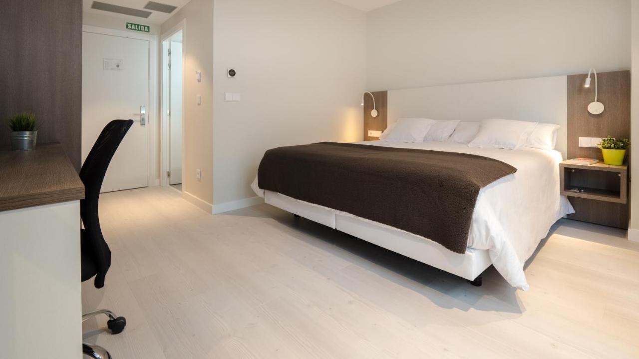 Hotel Ciudadela Pamplona Ngoại thất bức ảnh