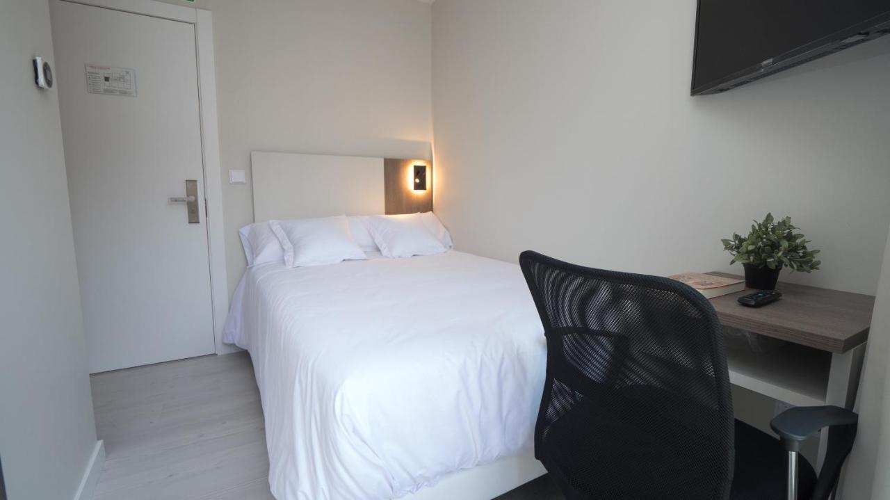 Hotel Ciudadela Pamplona Ngoại thất bức ảnh